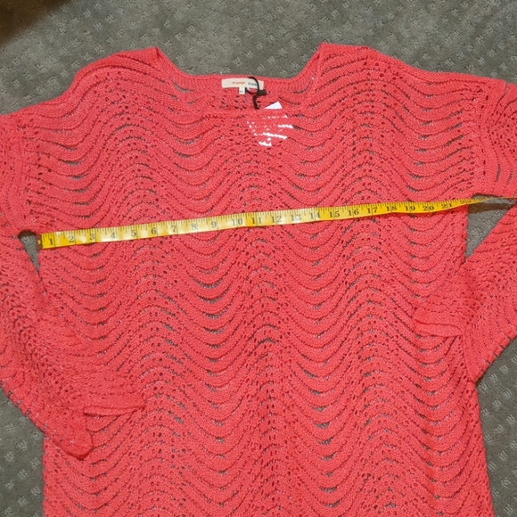 Last One! Open Knit Scalloped Hem Sweater - Picture 5 of 5